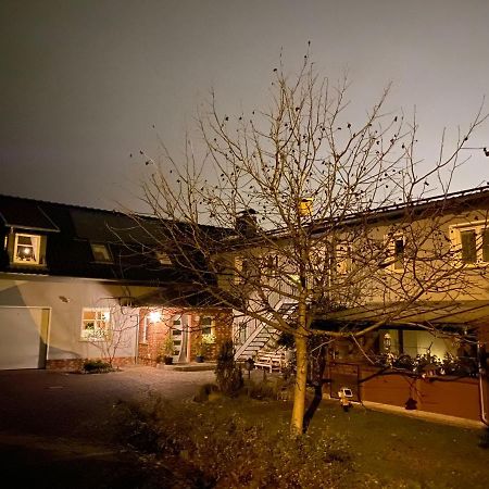 Katys Fewo Appartamento Cottbus Esterno foto